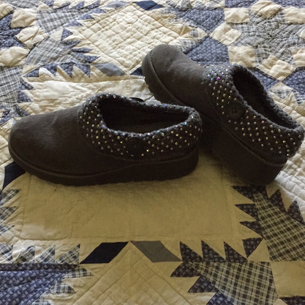 Skechers shoes